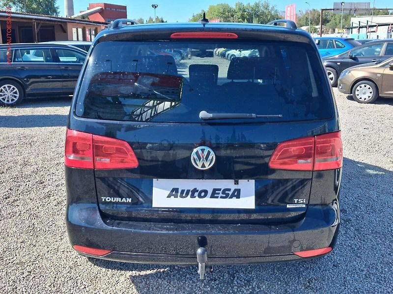 Volkswagen Touran (2010) 1.2TSi, Výhř.sed, TZ - fotka 5 z 17