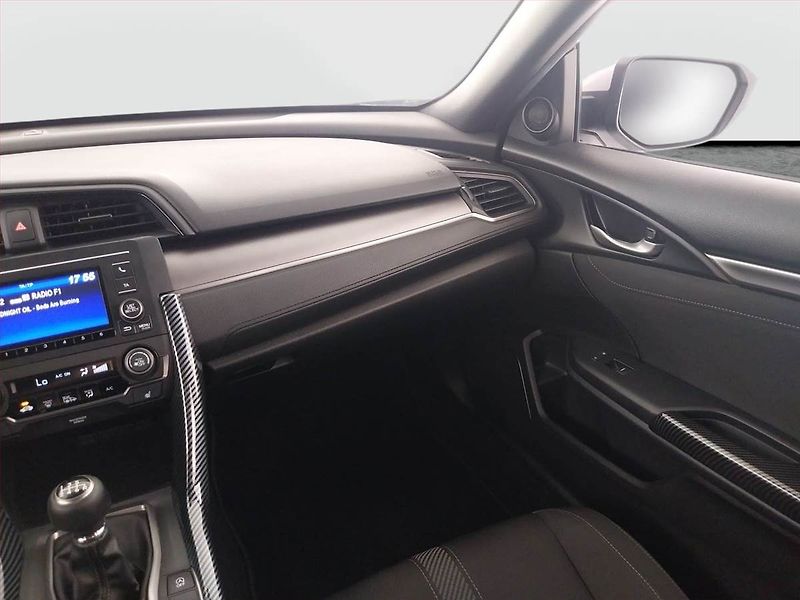Honda Civic (2017) 1.0 VTEC Turbo, Serv.kniha - fotka 8 z 21