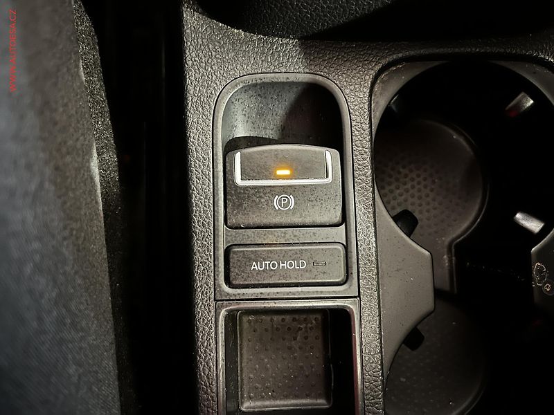 Seat Alhambra (2012) 2.0 TDi, DSG, panor, navi, TZ - fotka 16 z 16