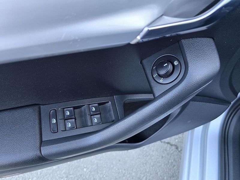 Škoda Octavia STYLE LED DIGIKLIMA-DPH - fotka 21 z 37
