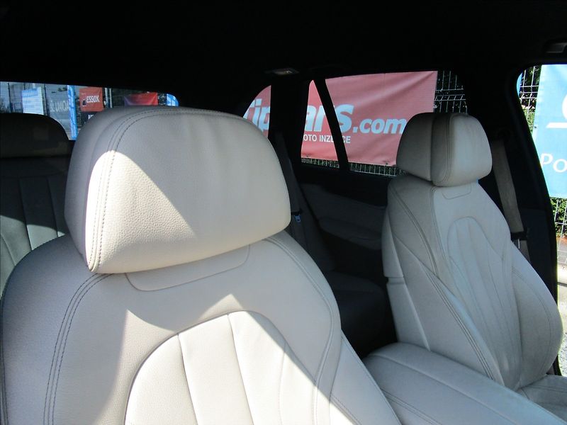 BMW X5 xDrive 30d M-Paket  ČR - fotka 34 z 70