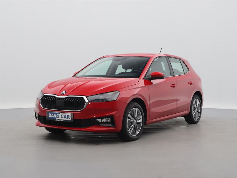 Škoda Fabia 1,5 TSI 110kW DSG Style 1.Maj - fotka 3 z 32