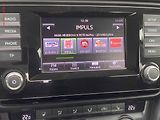 Škoda Octavia (2013) 1.6 TDi, ČR, Elegance, bixen - náhled 16