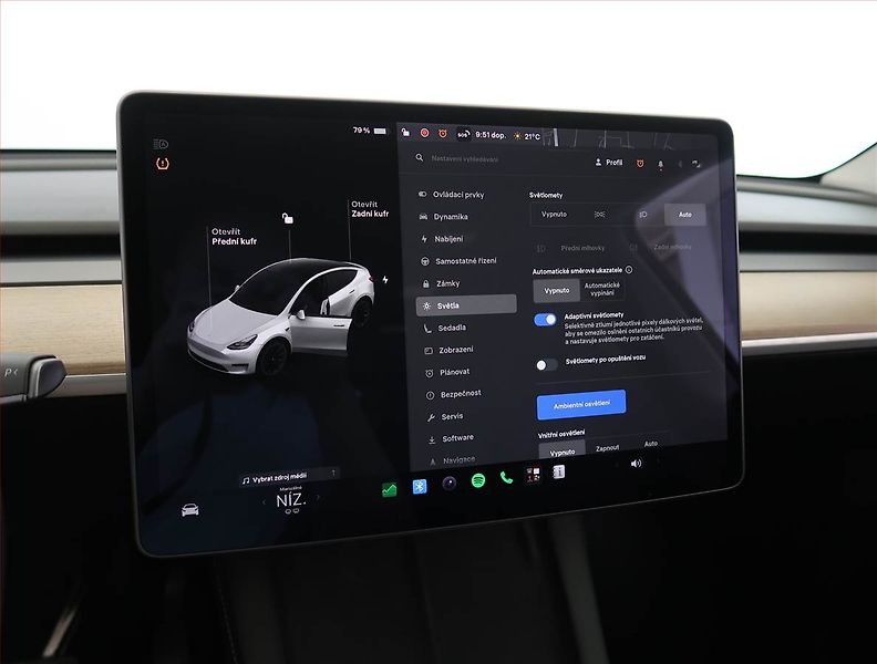 Tesla Model Y (2021) Long Range AWD 75kWh, SoH 91% - fotka 23 z 33