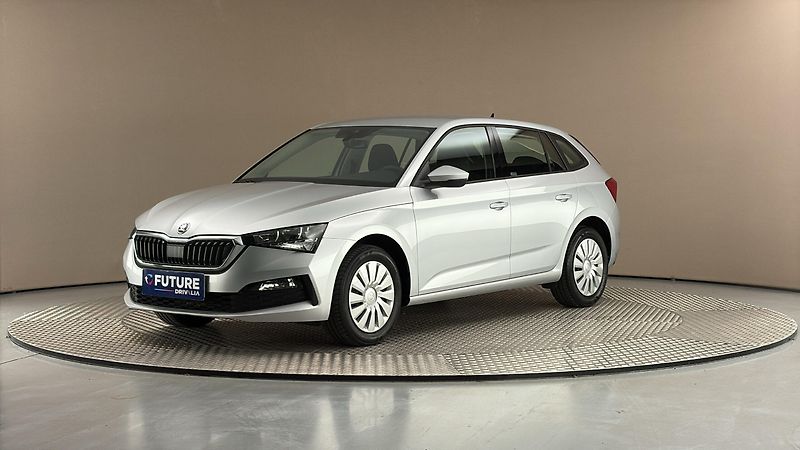 Škoda Scala 1.0 TSI Ambition - fotka 1 z 23