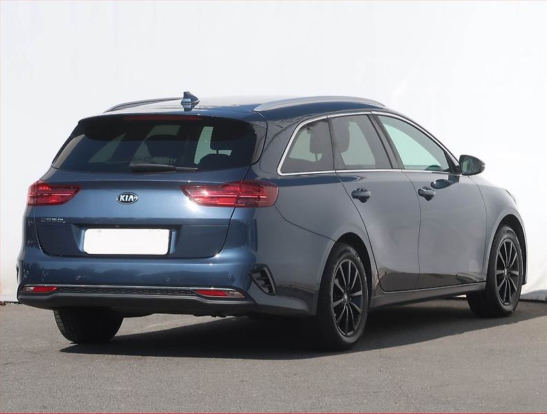 Kia Ceed (2020) 1.4 T-GDI, ČR,1.maj - fotka 5 z 22