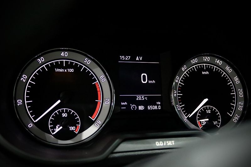 Škoda Octavia 3 FL Combi 1.4 TSI 110 kW - fotka 23 z 31