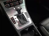 Volkswagen Passat CC (2009) Sportline 2.0 TDI, Automat - náhled 18