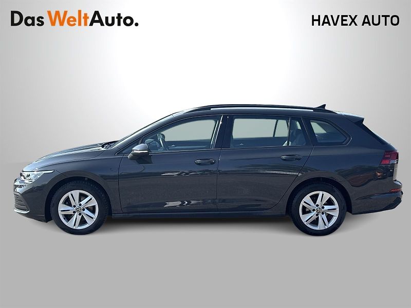Volkswagen Golf (2023) Variant 1.5 TSI Life - fotka 3 z 31