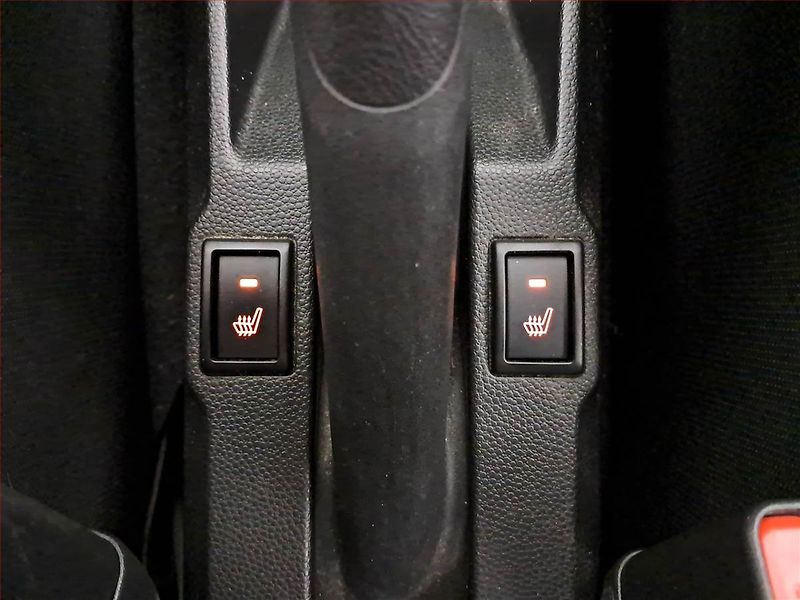 Suzuki Ignis (2017) 1.2, Serv.kniha, Park. senzory - fotka 17 z 17