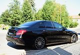 Mercedes-Benz Třídy E (2020) E450 V6 Biturbo 4matic - náhled 1