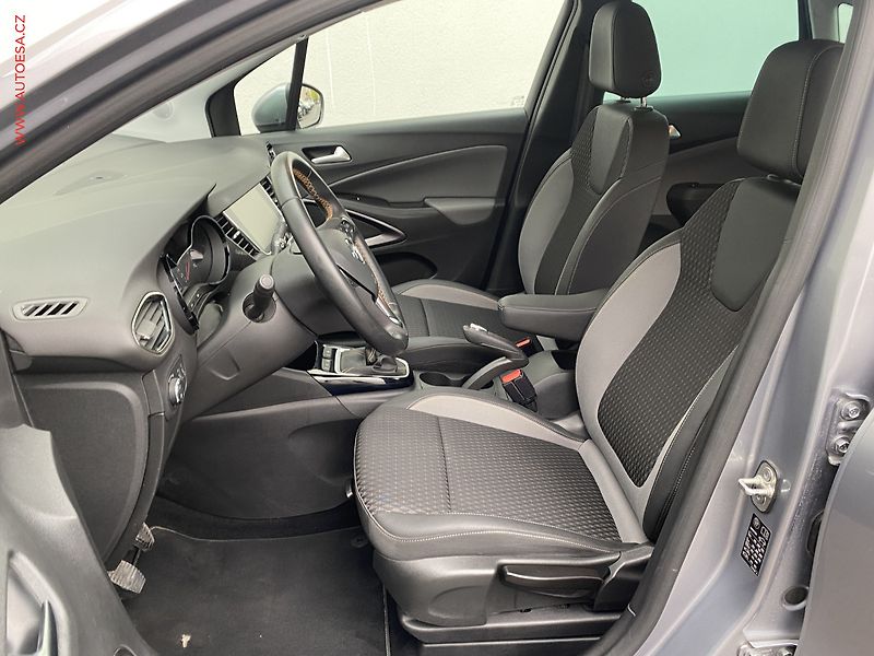 Opel Crossland X (2020) 1.2PT, Elegance, LED - fotka 9 z 19