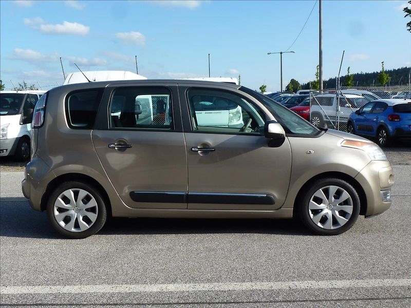 Citroën C3 Picasso 1,6 HDi Exclusive světlá kůže - fotka 6 z 47