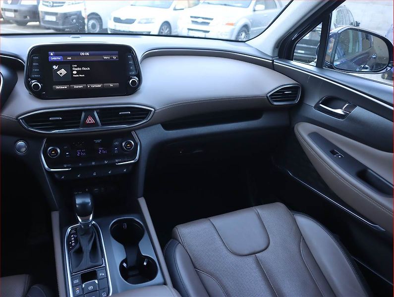 Hyundai Santa Fe (2021) 2.2 CRDi - fotka 8 z 26