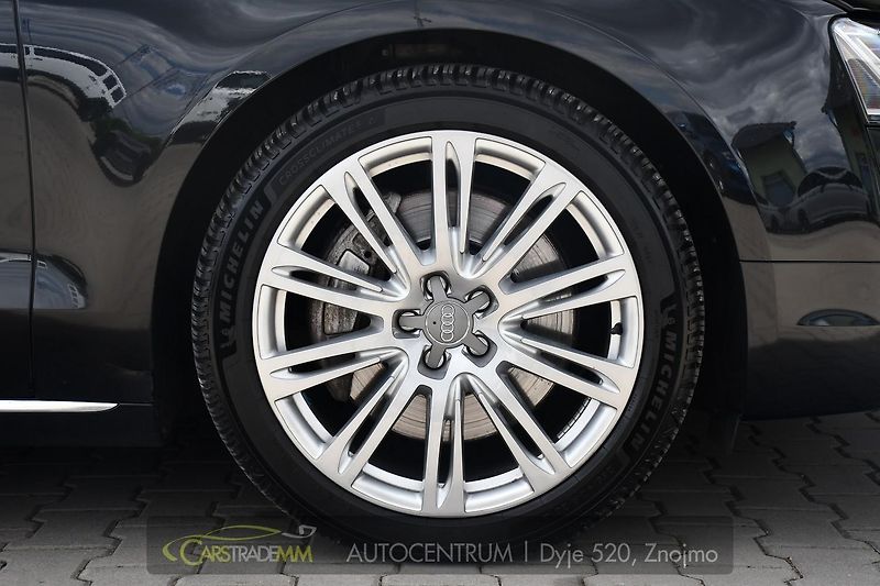 Audi A8 4.2TDi SOFT CLOSE - fotka 42 z 47