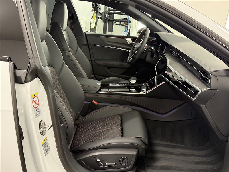 Audi S7 55 TDI SB QUATTRO ČR DPH - fotka 11 z 42