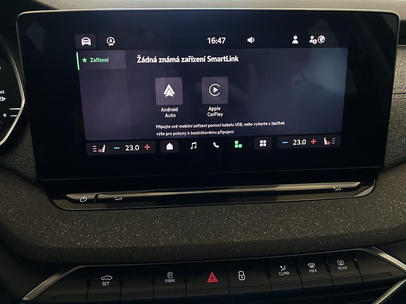 Škoda Octavia 1.5 TSI Top selection - fotka 13 z 24