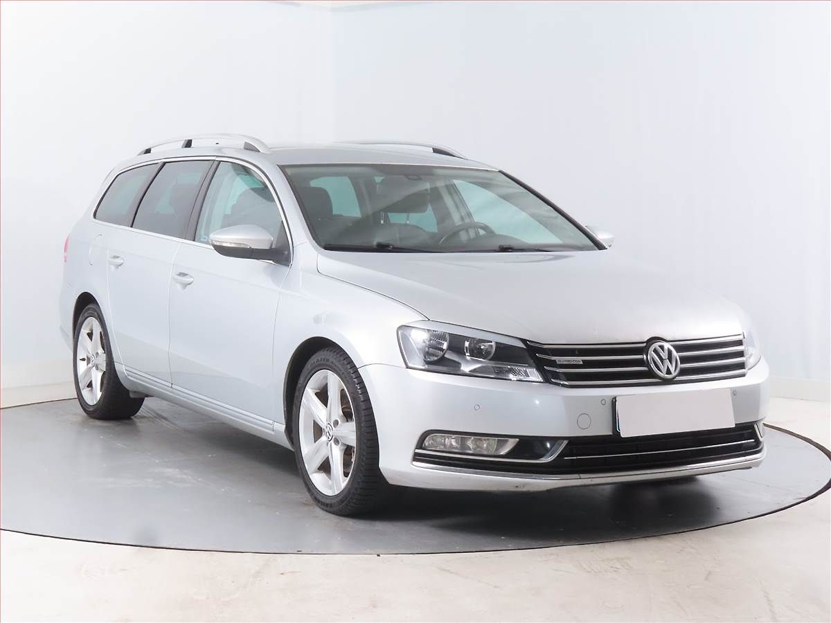 Audi A4 2.0 TDI, Navi, Xenony