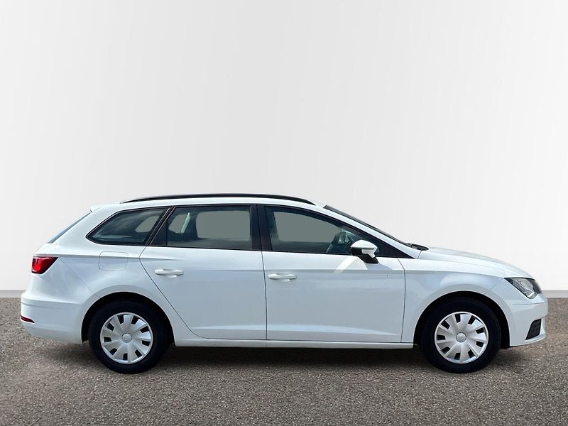 Seat Leon Reference - fotka 16 z 24