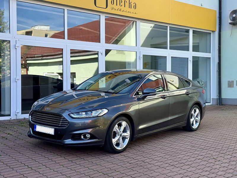 Ford Mondeo (2015) Titanium - fotka 2 z 21