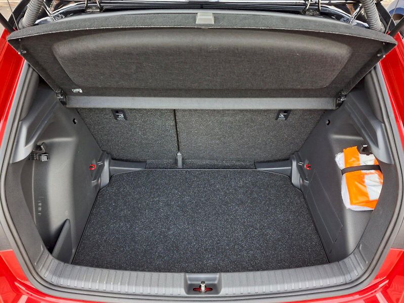 Škoda Fabia (2025) Monte Carlo DSG 1,5TSi 110kW - fotka 8 z 33