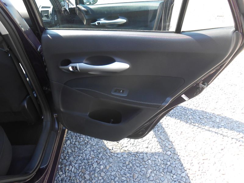 Toyota Auris 1.6VVTi,97KW,Tažné, Výhřev,CZ! - fotka 15 z 33