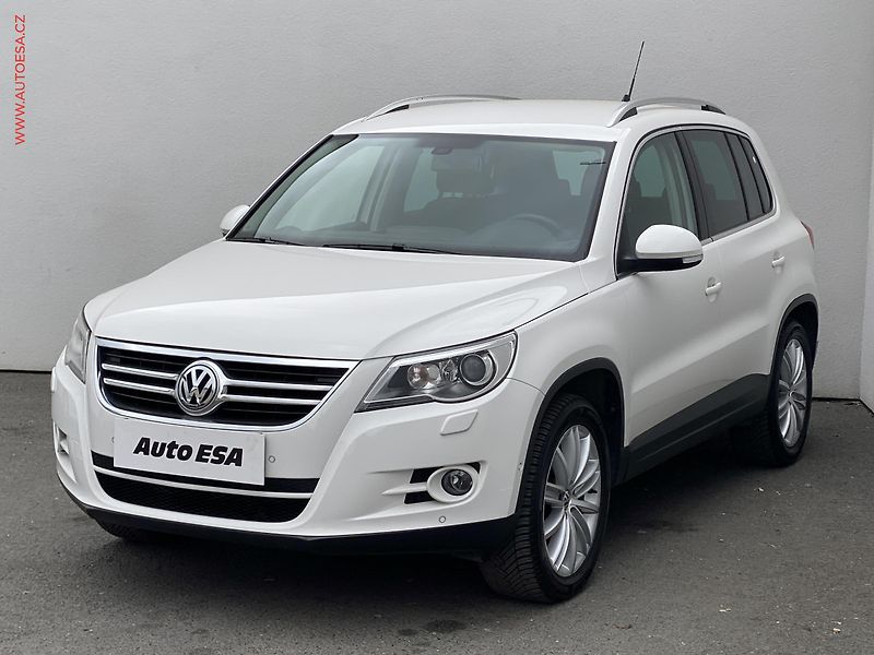 Volkswagen Tiguan (2010) 2.0 TSi 4x4, Team, bixen - fotka 3 z 16