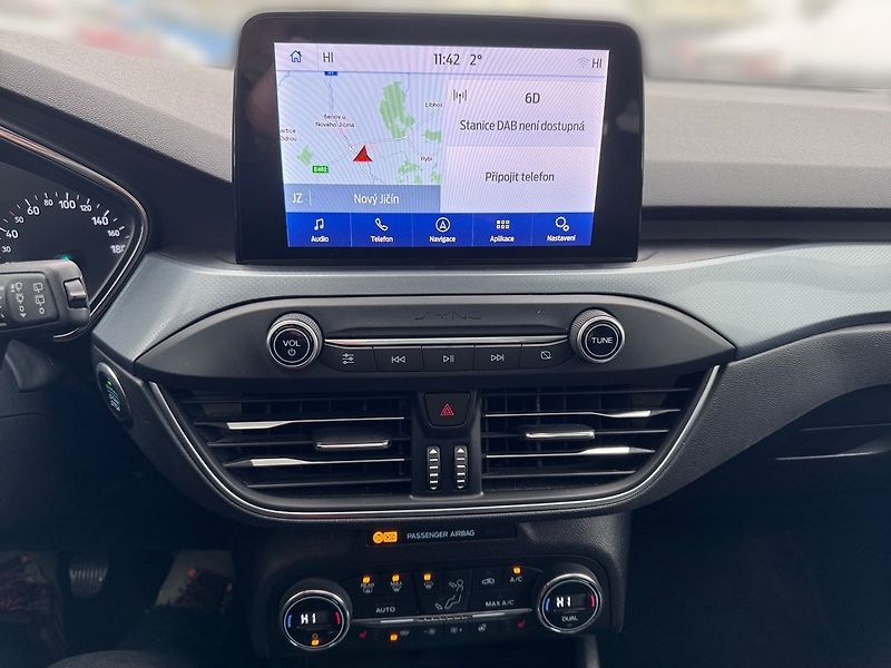 Ford Focus ACTIVE TOP Výbava ZÁRUKA od FO - fotka 9 z 19