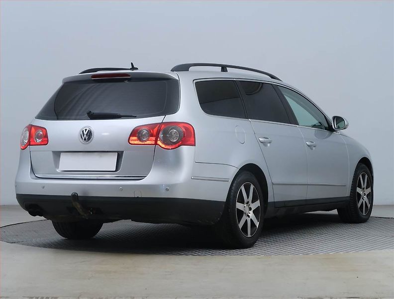 Volkswagen Passat (2006) 2.0 TDI, Eko.zaplacen, po STK - fotka 5 z 16