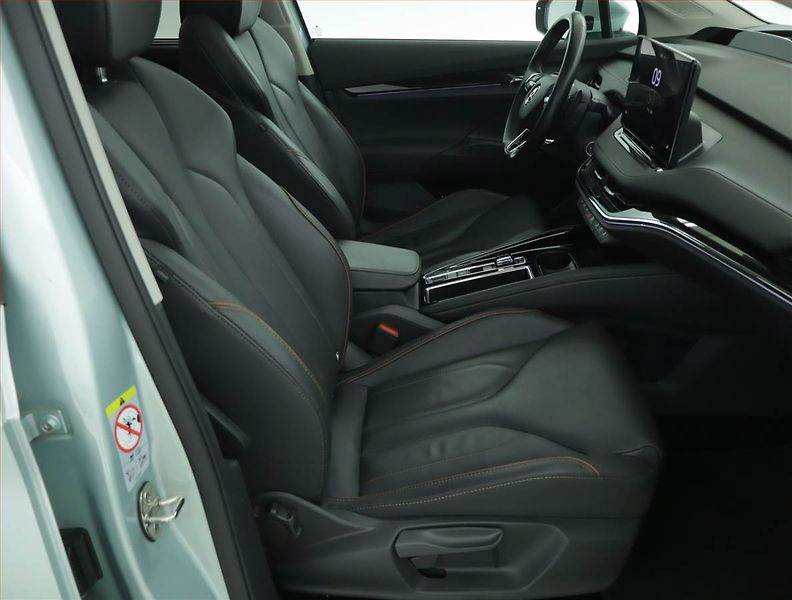 Škoda Enyaq (2021) First Edition iV 80 (82 kWh) - fotka 9 z 21