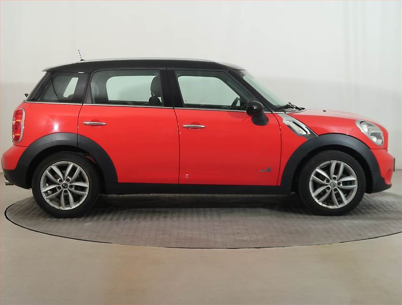 Mini Countryman (2011) Cooper D ALL4, 4X4, Xenony - fotka 6 z 13