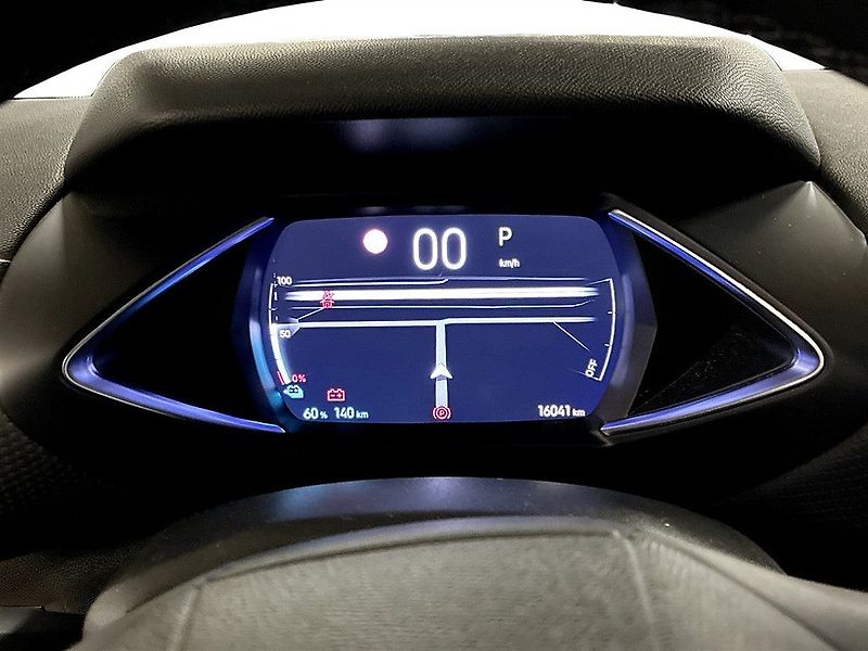 DS Automobiles DS3 Crossback (2023) 54 kWh Exclusive | Záruka - fotka 17 z 19