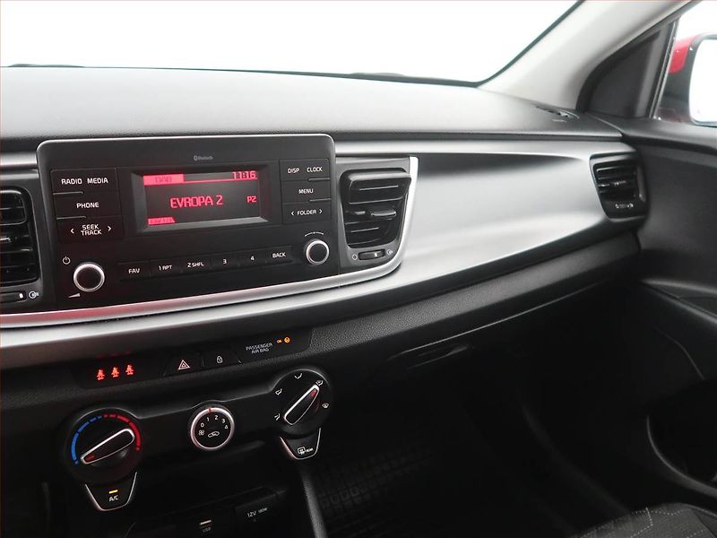 Kia Rio (2023) 1.2 DPI, Serv.kniha, Tempomat - fotka 12 z 16