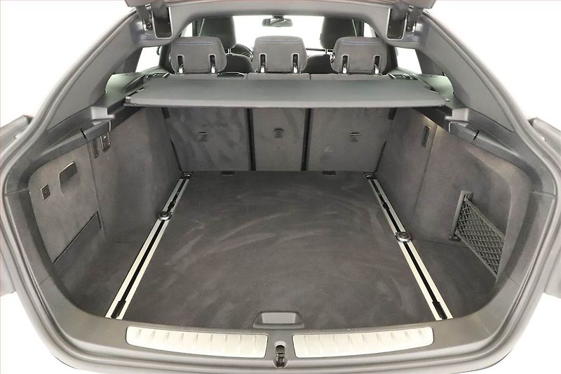 BMW Řada 3 (2016) 320d GT, 4X4, Automat - fotka 10 z 18