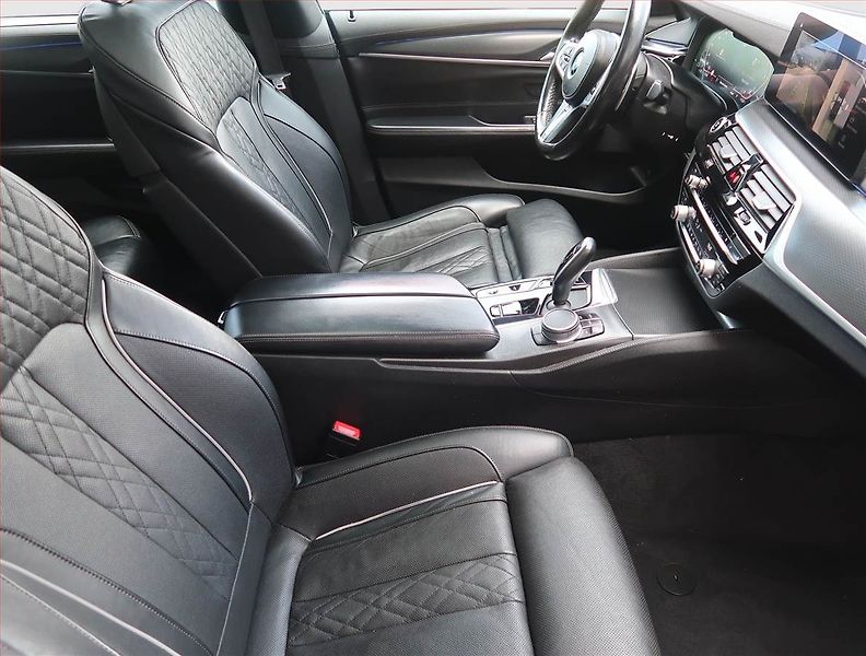 BMW Řada 6 (2021) M Sport 630d xDrive GT - fotka 9 z 11