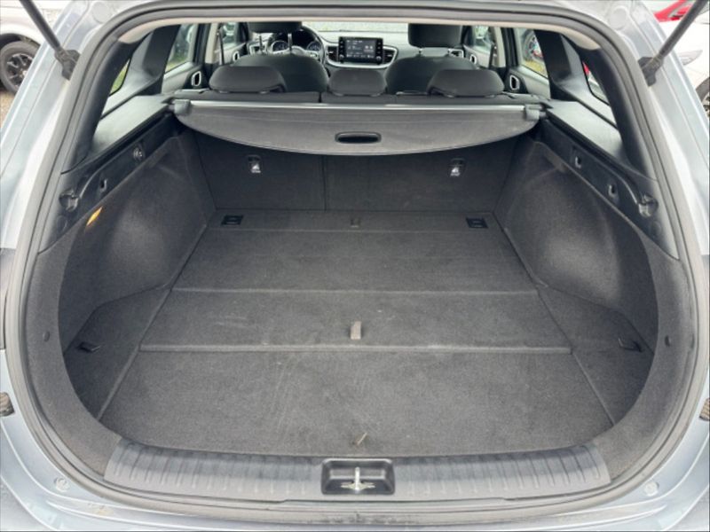 Kia Ceed 1,5 T-GDI 118 Fresh - fotka 9 z 10