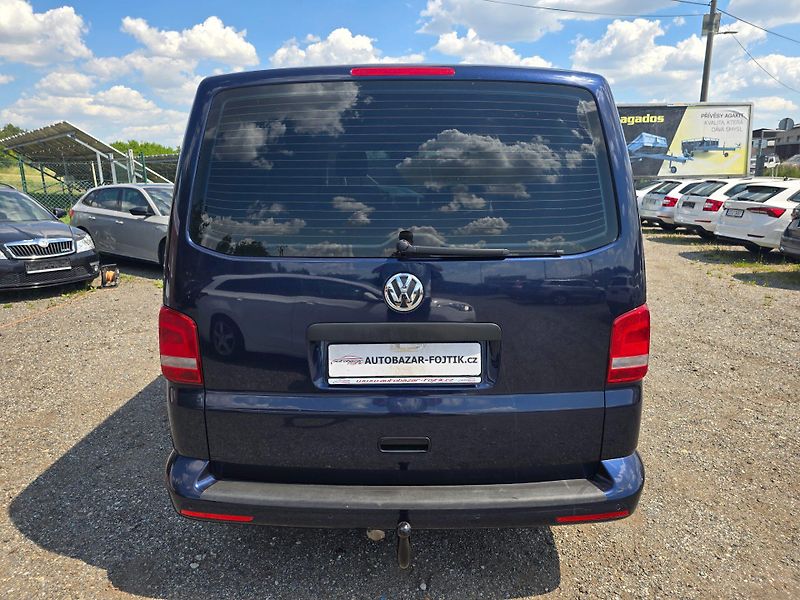 Volkswagen Multivan (2014) 2.0 TDi 103KW DSG pravidelný s - fotka 6 z 21
