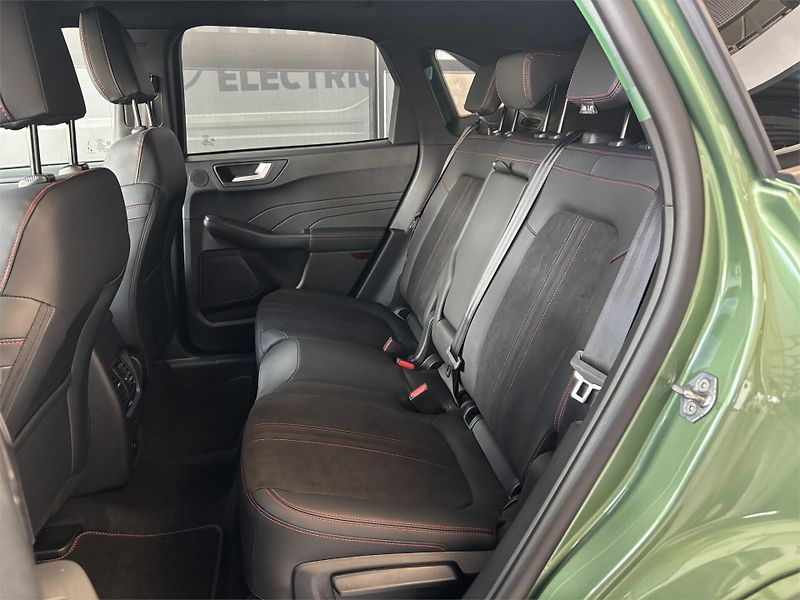 Ford Kuga ST-Line X, 5dveřová, 2.5 Durat - fotka 8 z 9