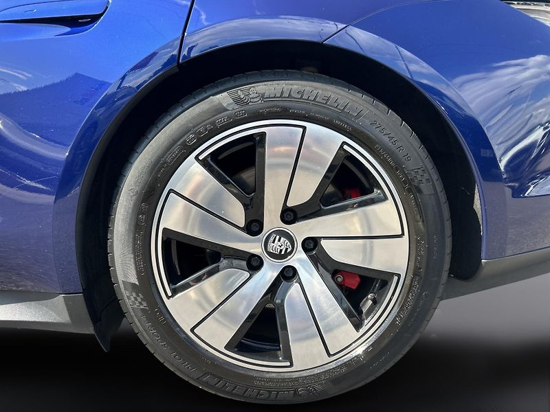 Porsche Taycan 4S - fotka 12 z 30