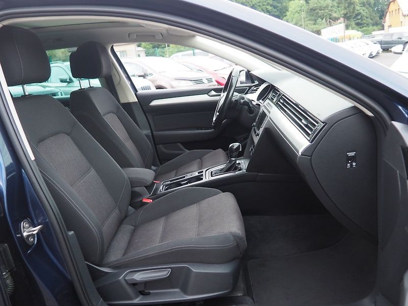 Volkswagen Passat (2016) 2.0 TDI 140 kW, DSG, 4Motion - fotka 21 z 48