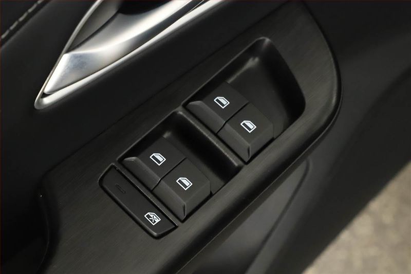 MG ZS (2025) 1.5 i, ELEGANCE, SENZORY - fotka 15 z 15