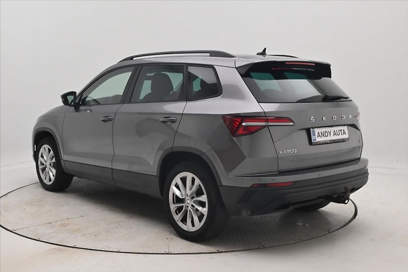 Škoda Karoq 2,0 TDI 110kW DSG 4x4 STYLE Zá - fotka 7 z 32