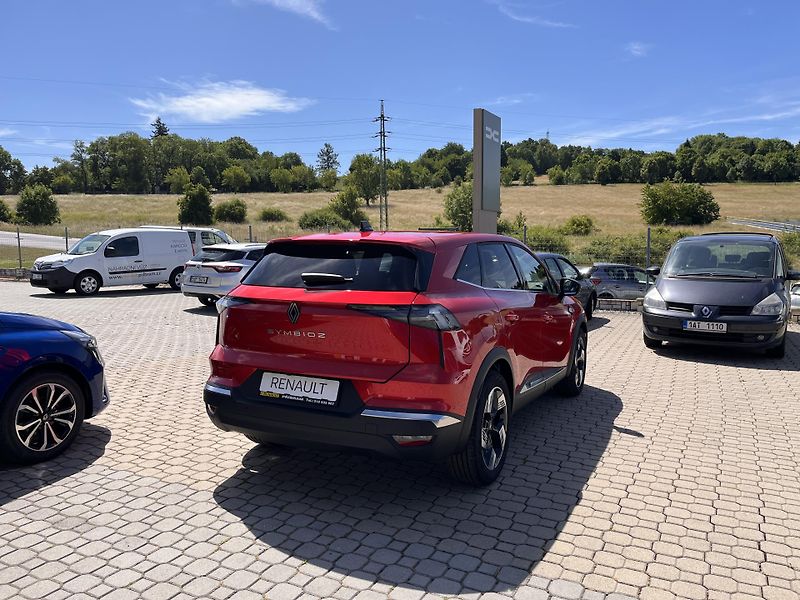 Renault Symbioz (2025) Techno mild hybrid 140     - fotka 7 z 29