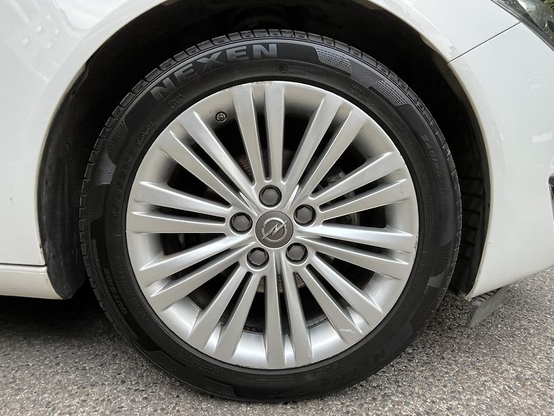 Opel Insignia (2015) 2.0 CDTi, NOVÉ ČR - fotka 33 z 33