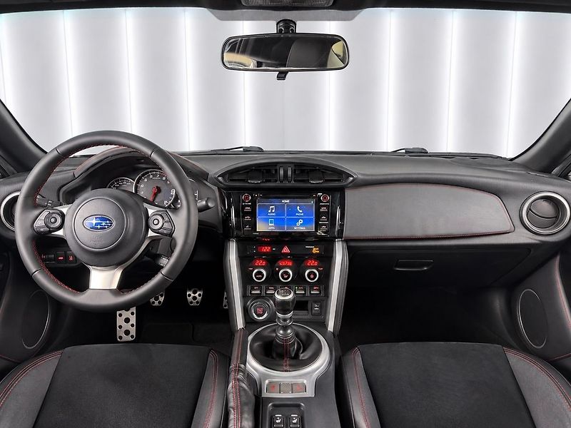 Subaru BRZ 2.0iR SPORT, KEYLESS, ALCANTAR - fotka 8 z 17