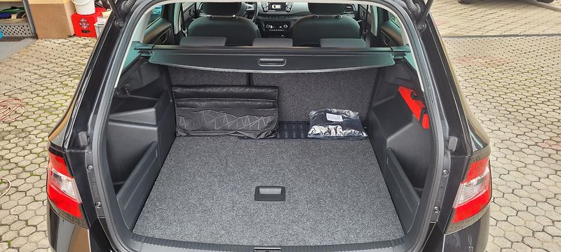 Škoda Fabia (2016) 3 1,2 TSi 81kW benzín „JoY“ - fotka 33 z 40