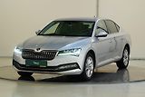 Škoda Superb - náhled 1