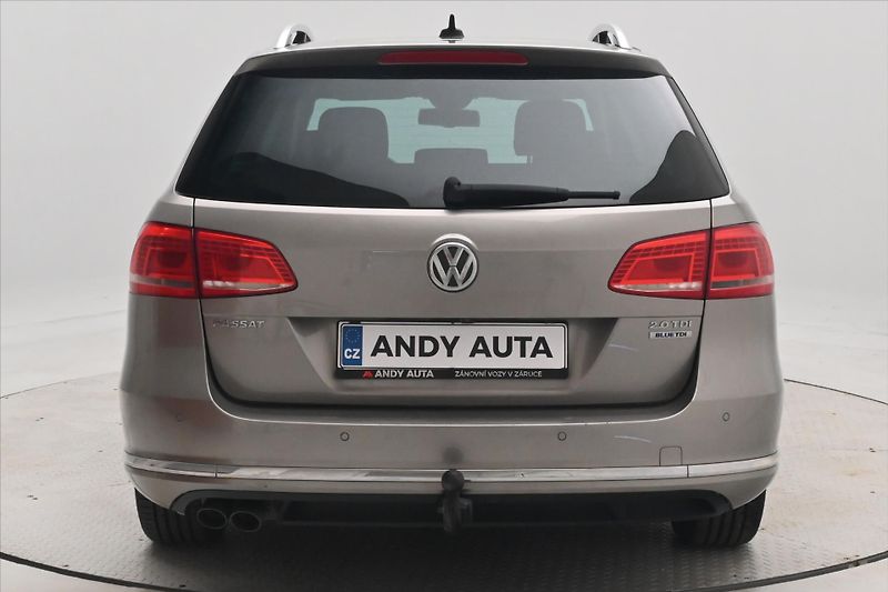 Volkswagen Passat 2,0 TDI 103kW Business Edition - fotka 6 z 31