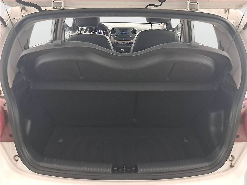 Hyundai i10 (2015) Classic 1.0, ČR,1.maj - fotka 13 z 22