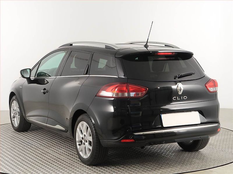 Renault Clio (2019) Limited 0.9 TCe, Serv.kniha - fotka 4 z 17
